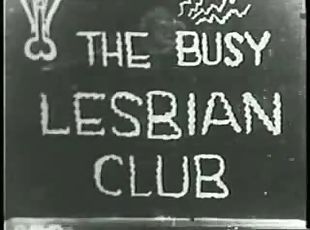 לסבית (Lesbian), מועדון